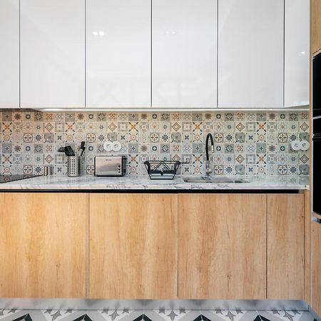 Whome | Great Location & Large Family Apartment W/Patio Lisboa Kültér fotó