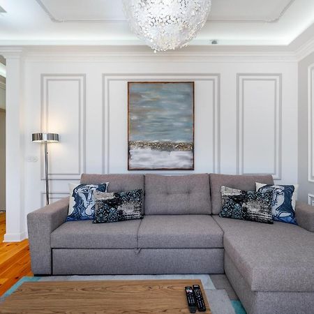 Whome | Great Location & Large Family Apartment W/Patio Lisboa Kültér fotó